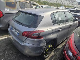Peugeot 308  picture 9