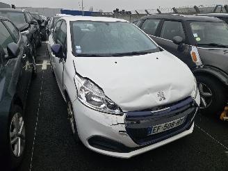 skadebil auto Peugeot 208 Procedure RSV 2016/9