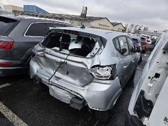 Unfallwagen Dacia Sandero ecog 100 2021/8