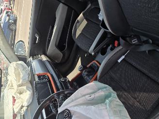 Kia Stonic 1.0 TGDI picture 5