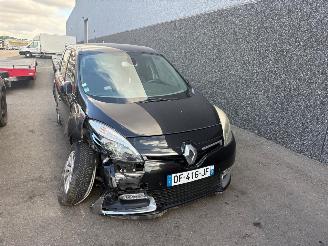 škoda osobní automobily Renault Scenic  2014/2