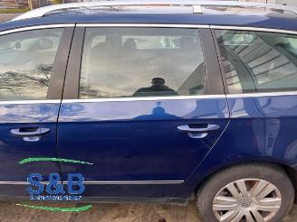 Volkswagen Passat Passat Variant (3C5), Combi, 2005 / 2010 1.9 TDI picture 11