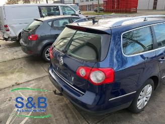 Volkswagen Passat Passat Variant (3C5), Combi, 2005 / 2010 1.9 TDI picture 17