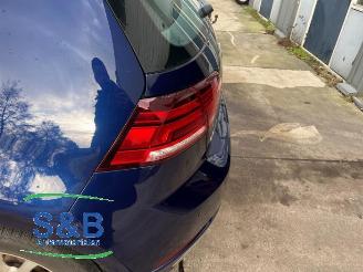 Volkswagen Golf  picture 4