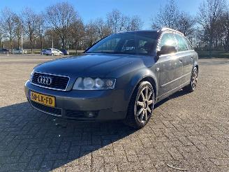 Unfallwagen Audi A4 2.0 20V Combi/o  Benzine 1,984cc 96kW (131pk) FWD 2003/1