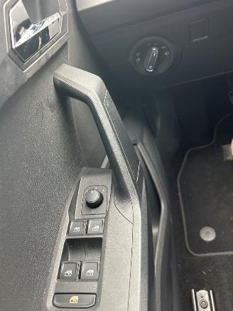Seat Ibiza 1.0 TSI 12V Hatchback 4Dr Benzine 999cc 70kW (95pk) FWD 2018-08  DKLA picture 32