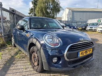  Mini One 1.2 12V One Hatchback 4Dr Benzine 1.198cc 75kW (102pk) FWD 2014-05/2017-10 (XS11; XS12) B38A12A 2015/11