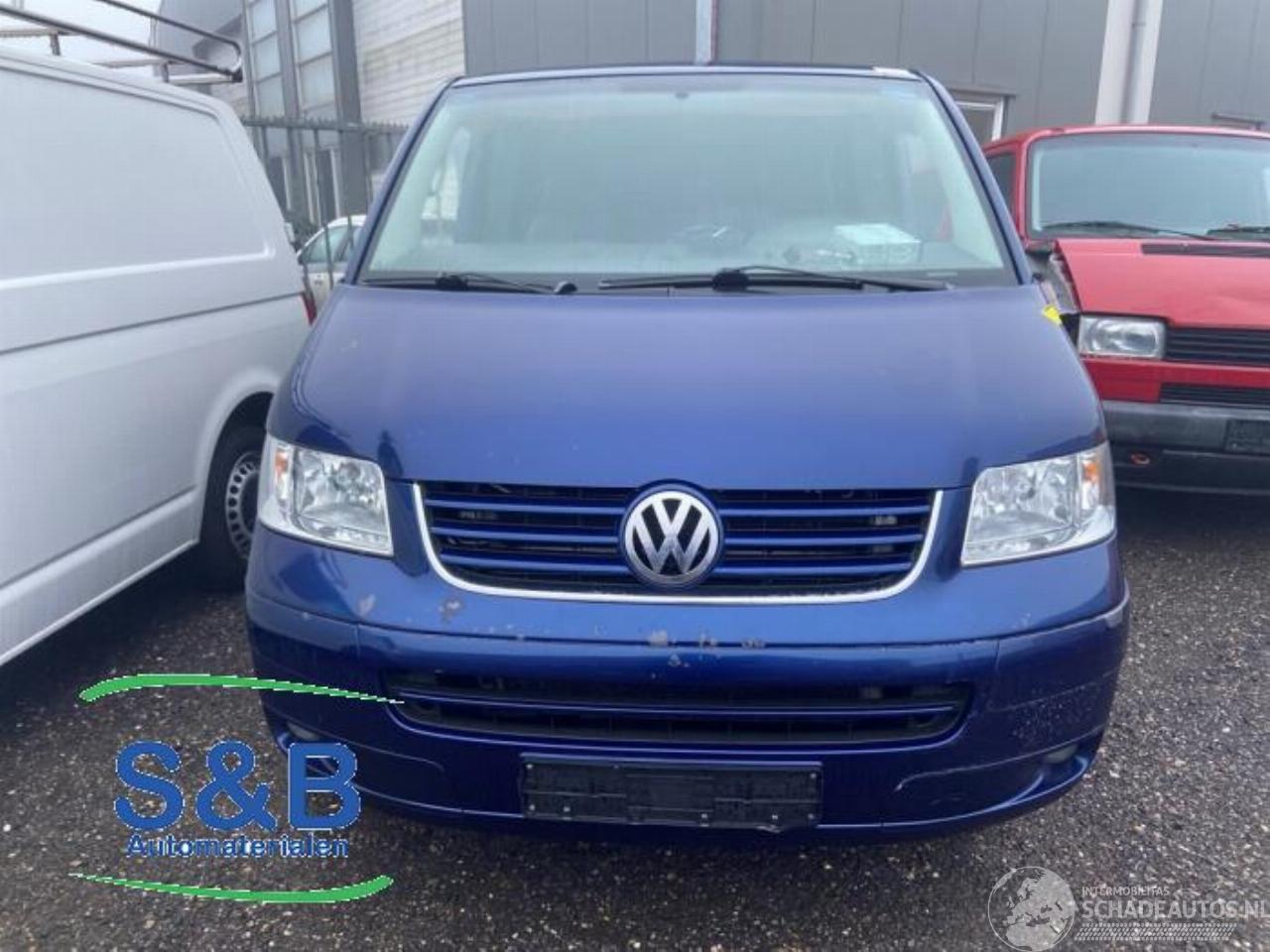 Volkswagen Transporter Transporter T5, Van, 2003 / 2015 2.5 TDi