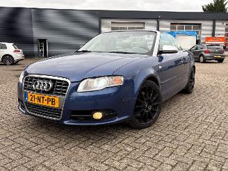 Unfallwagen Audi A4 2.4 V6 30V Cabrio  Benzine 2.393cc 125kW FWD 2002-04/2005-12 (8H7) BDV 2002/7