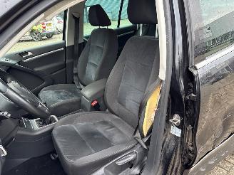 Volkswagen Tiguan 1.4 TSI 16V SUV  Benzine 1.395cc 92kW (125pk) FWD 2015-05/2018-07  CZDB picture 26