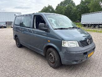 uszkodzony samochody osobowe Volkswagen Transporter 2.5 TDi Bestel  Diesel 2.460cc 96kW (131pk) FWD 2003-04/2009-11 (7HA; 7HH; 7HZ) AXD; BNZ 2004/2