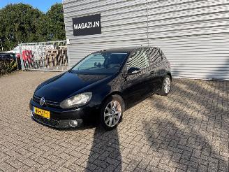 Unfallwagen Volkswagen Golf 1.4 TSI 160 16V Hatchback  Benzine 1.390cc 118kW (160pk) FWD 2008-11/2012-12  CAVD 2010/10