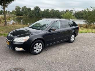 skadebil auto Skoda Octavia 1.2 TSI Combi/o 4Dr Benzine 1.197cc 77kW (105pk) FWD 2010-02/2013-04 (1Z5) CBZB 2011/3