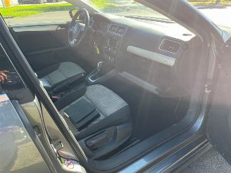 Volkswagen Jetta hybrid picture 12