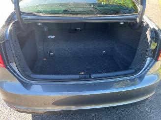 Volkswagen Jetta hybrid picture 10
