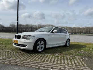 BMW 1-serie 116i High Executive picture 1