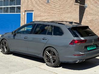 Volkswagen Golf Variant 1.5 eTSI 3x R-LINE PANO picture 2