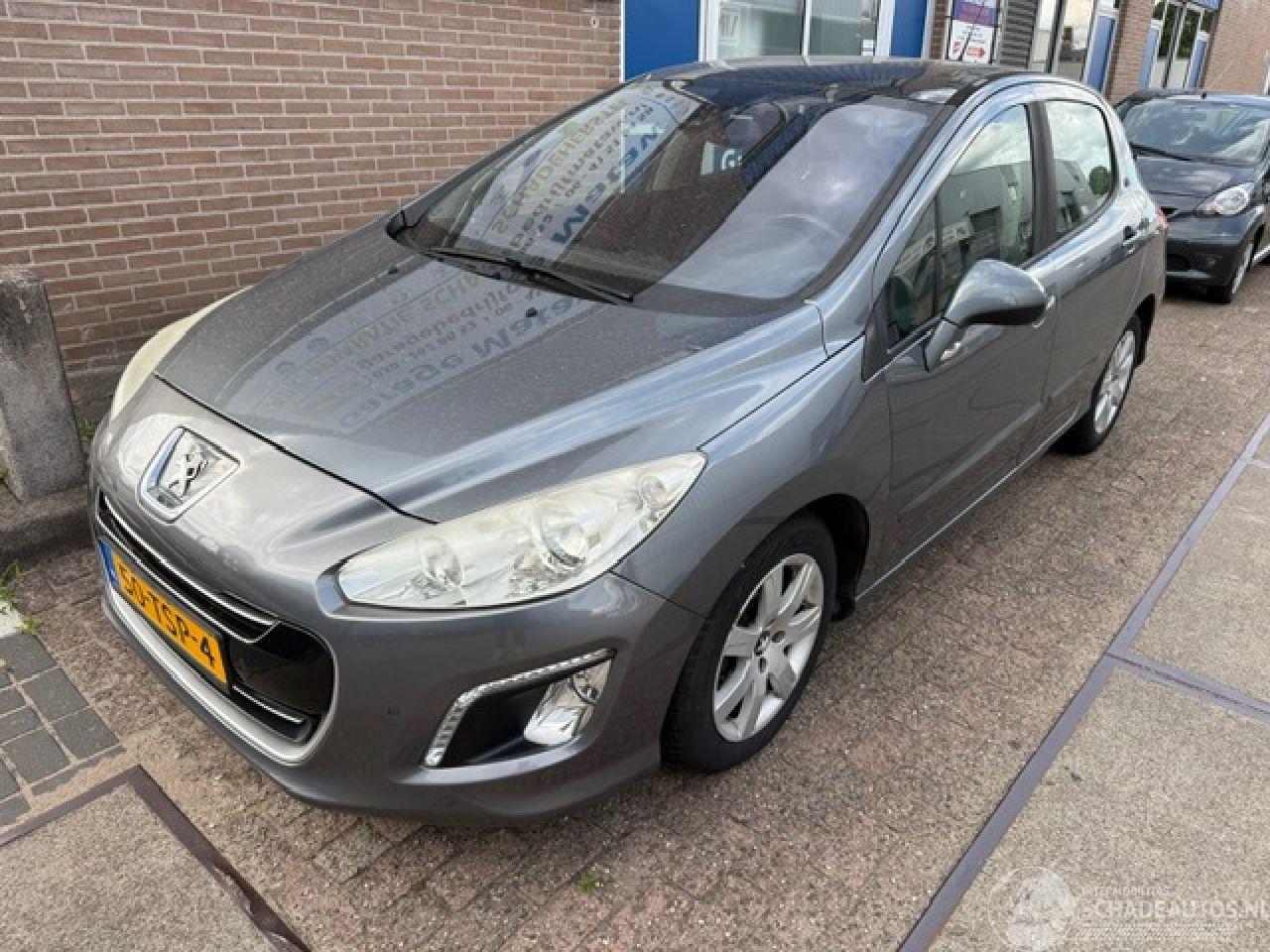 Peugeot 308 1.6 VTi Premiere