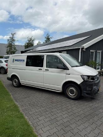 Volkswagen Transporter 2.0 TDI L2H1 DC picture 5