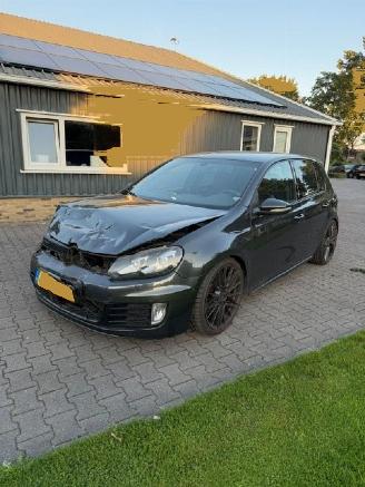 Volkswagen Golf 2.0 GTI 211 PK picture 11