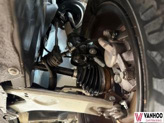 Peugeot 2008  picture 8