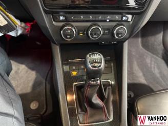 Skoda Octavia  picture 18