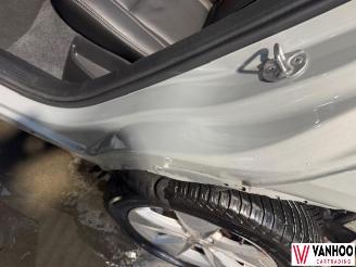 Volvo XC40  picture 11