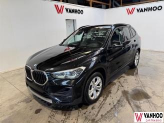 damaged passenger cars BMW X1  2021/10