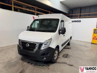 uszkodzony samochody osobowe Nissan Interstar  2023/7