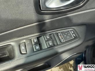 Renault Captur  picture 19