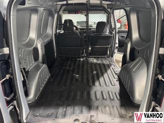 Renault Express  picture 14