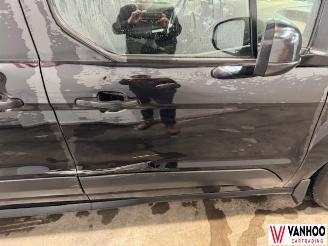 Ford Transit  picture 4