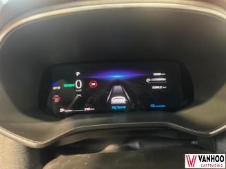 Renault Clio  picture 15