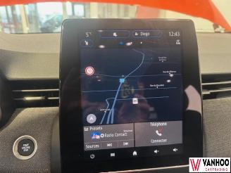 Renault Clio  picture 16