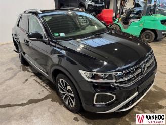 Volkswagen T-Roc  picture 2