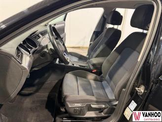 Volkswagen Passat  picture 13