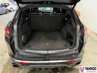 Alfa Romeo Stelvio  picture 12