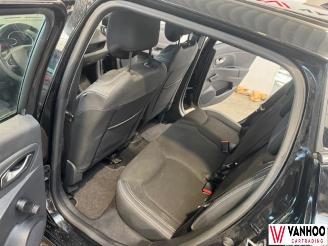 Renault Clio  picture 13