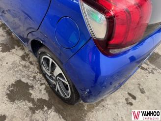 Peugeot 108  picture 8