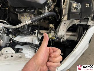 Suzuki SX4 S-CROSS picture 11