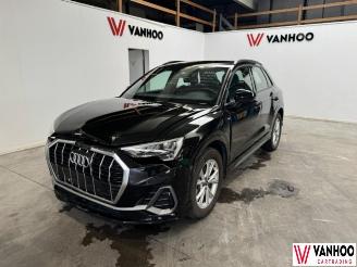 Unfallwagen Audi Q3  2023/1