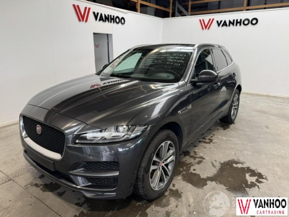 Jaguar F-Pace 