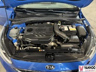 Kia Cee d  picture 10