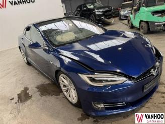 Tesla Model S S picture 4