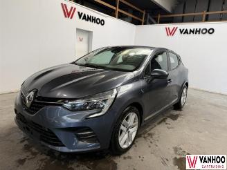 Auto incidentate Renault Clio  2020/8