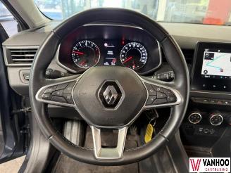 Renault Clio  picture 13