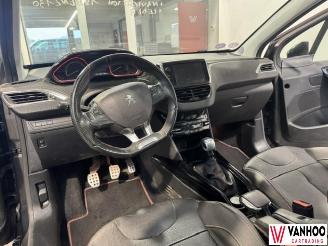 Peugeot 2008  picture 15