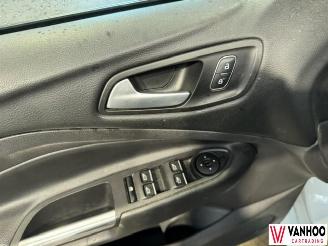 Ford Kuga  picture 22