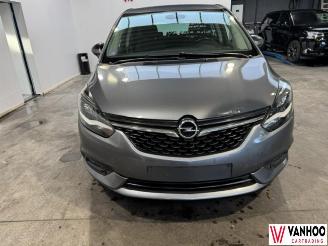 Opel Zafira  picture 4