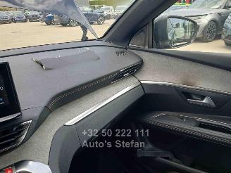 Peugeot 5008 GT picture 12